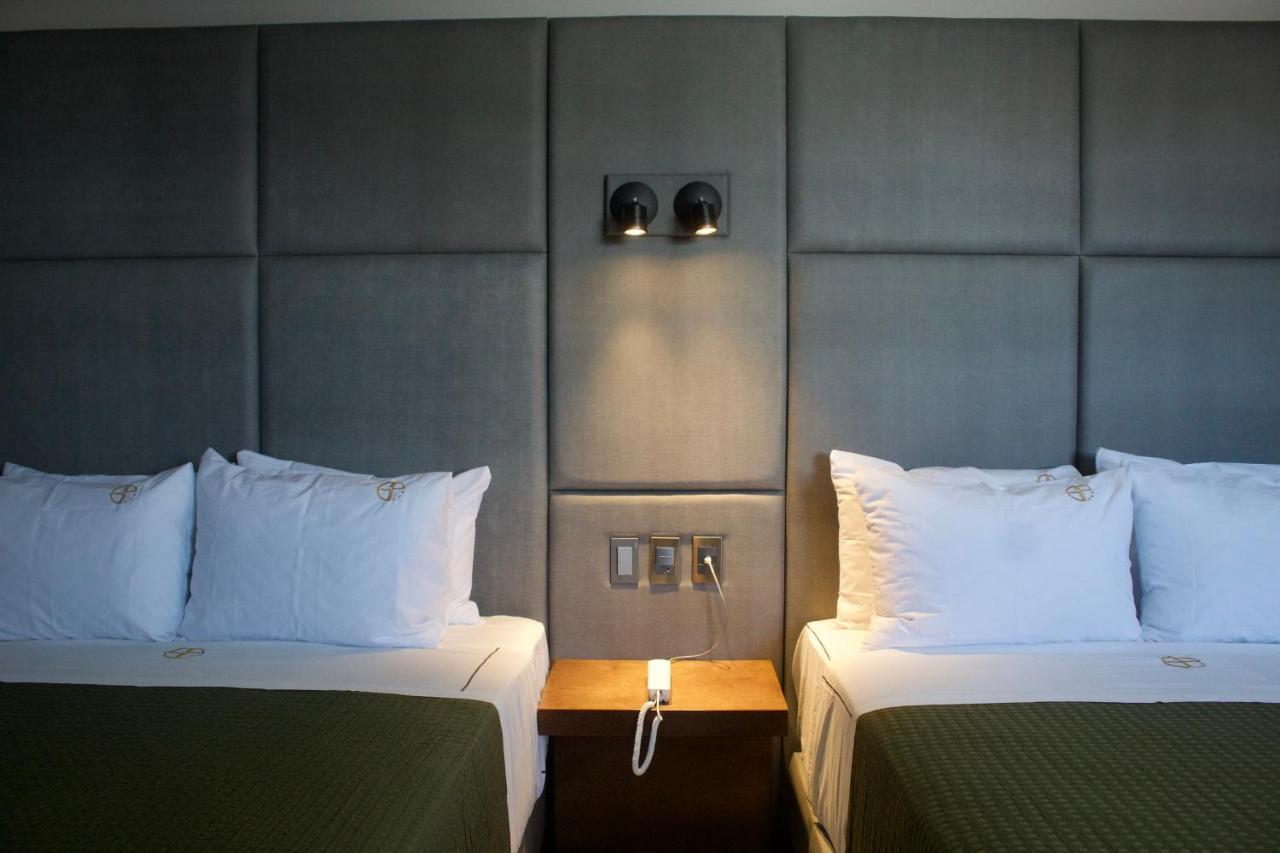 Hotel Grand One Plaza Тихуана Екстериор снимка