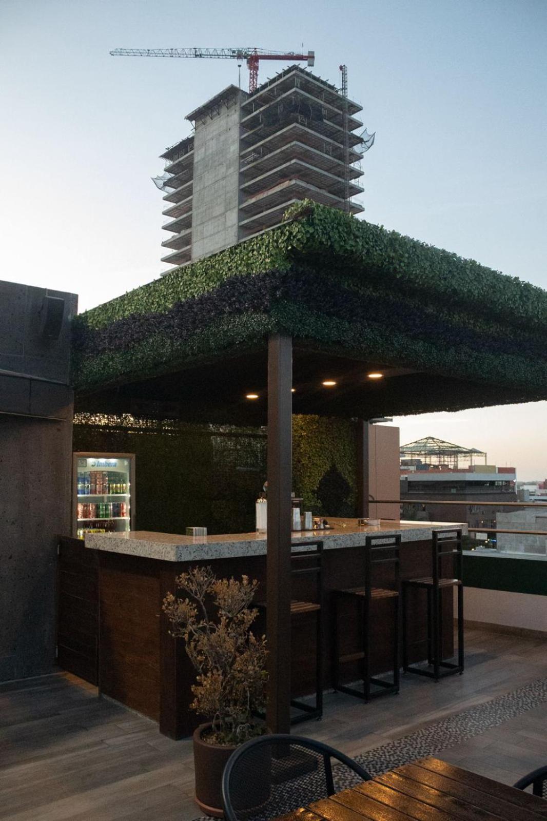 Hotel Grand One Plaza Тихуана Екстериор снимка